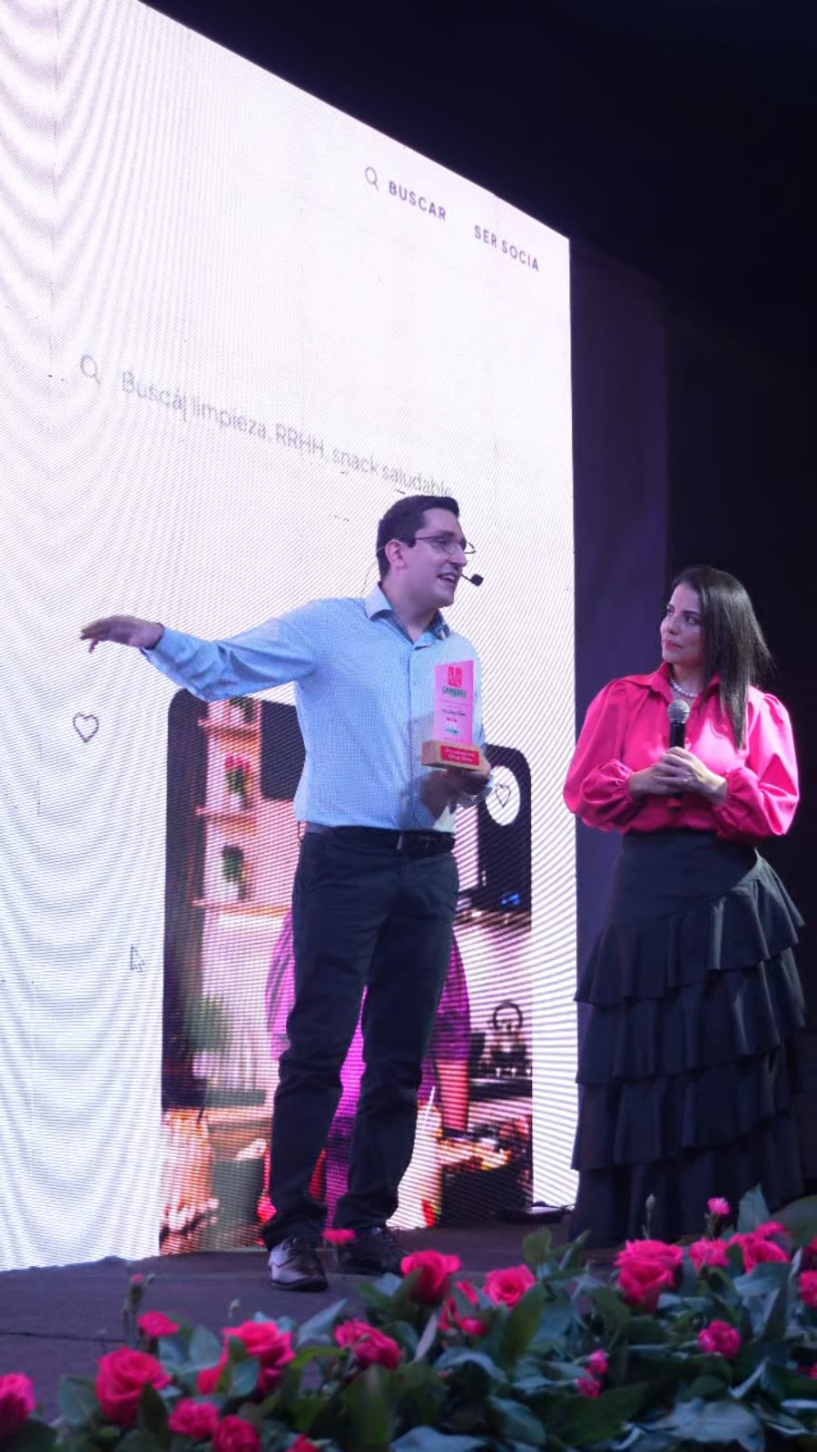 Johnny Ferrante como speaker del Foro Económico Mujer FEM 2026 de CAMEBOL